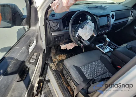 2021 Toyota Tundra Double Cab Sr z USA, uszkodzony, nr VIN 5TFRY5F1XMX275577